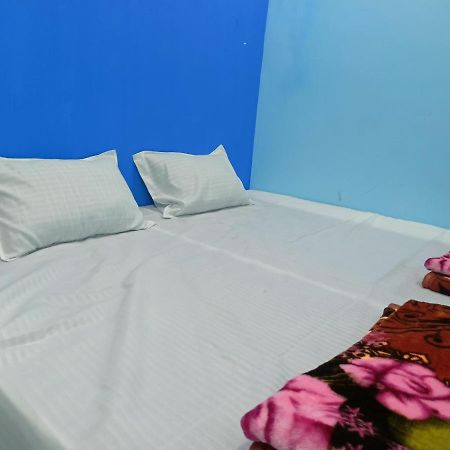 اوجاين Baba Guest House المظهر الخارجي الصورة