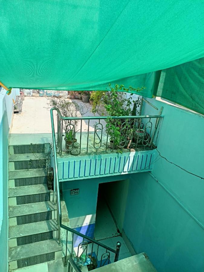 اوجاين Baba Guest House المظهر الخارجي الصورة