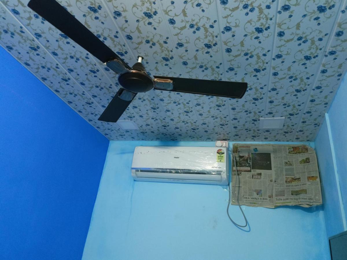 اوجاين Baba Guest House المظهر الخارجي الصورة